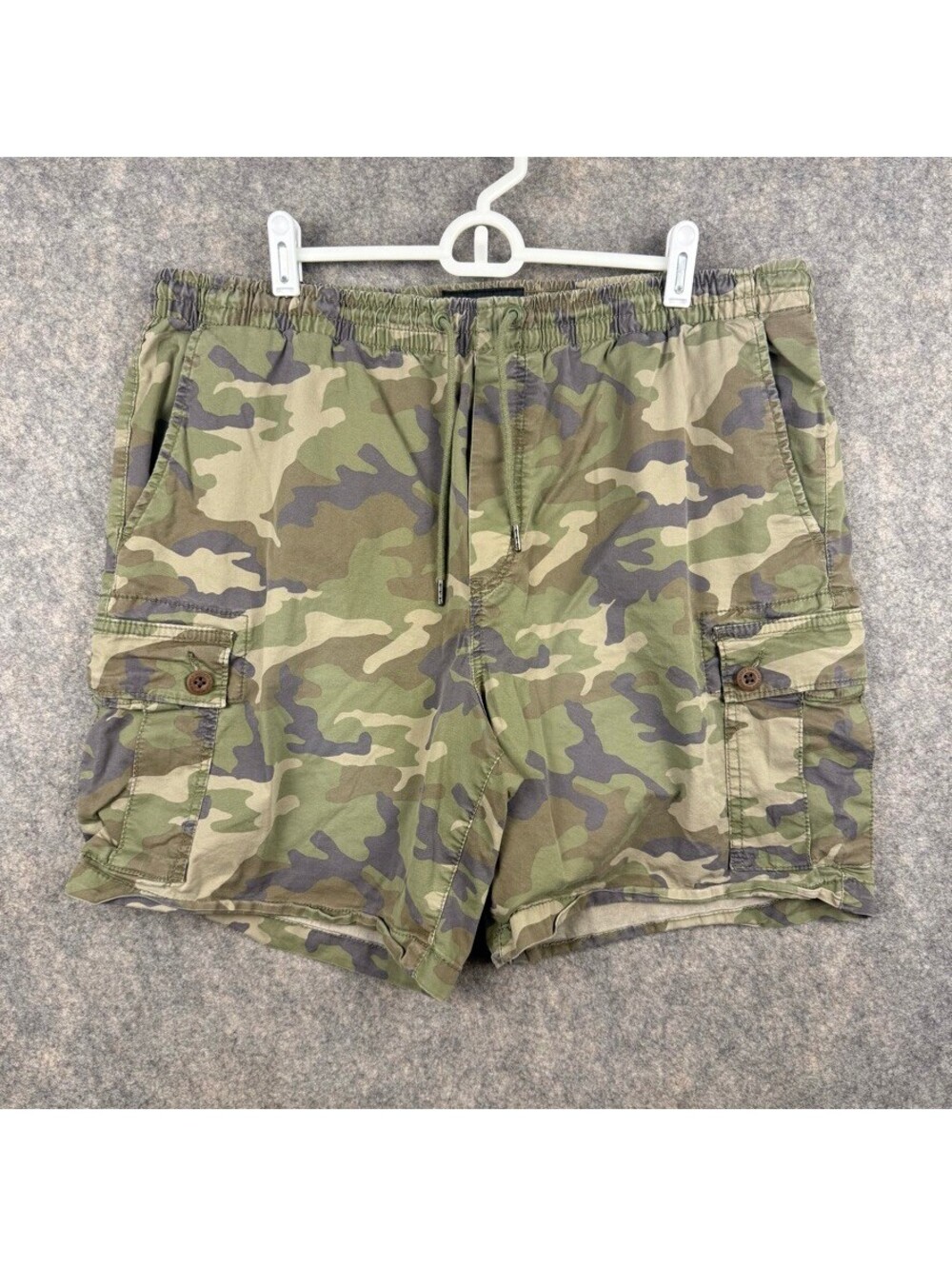 American Eagle Flex Lived-In Pull-On Cargo Short Camo Size XL Y2K Grunge 252